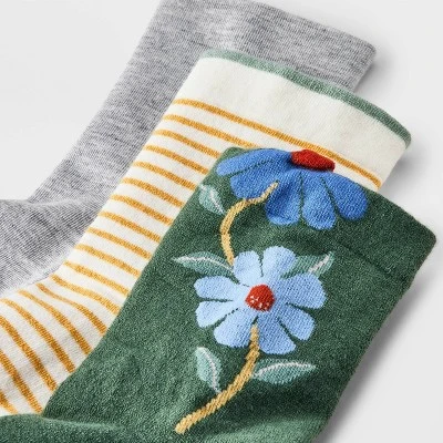 Women's 3pk Mid Crew Socks - A New Day™ 4 Women's 3pk Mid Crew Socks - A New Day™ - Image 2