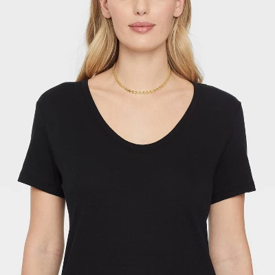 Linked Chain Necklace - A New Day™ Gold: Lobster Claw Clasp, Nickel-Free Metal, 16" Length, 3" Extended Length 3 Linked Chain Necklace - A New Day™ Gold: Lobster Claw Clasp, Nickel-Free Metal, 16" Length, 3" Extended Length